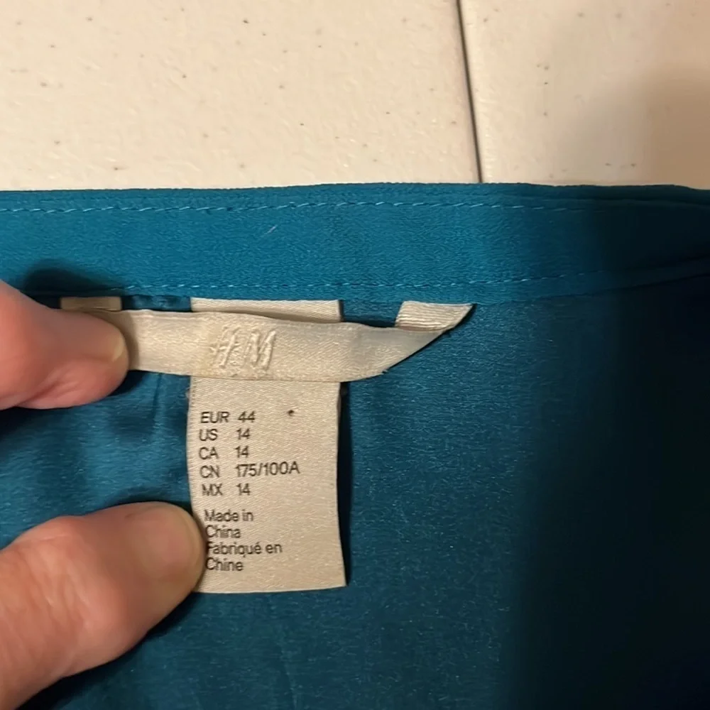 H M  teal blue dress, butterfly sleeves. . Sz14